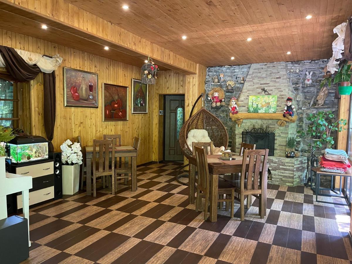 Grunok (Adults Only) Hotel Pilipets ภายนอก รูปภาพ