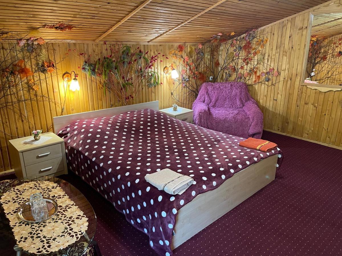 Grunok (Adults Only) Hotel Pilipets ภายนอก รูปภาพ